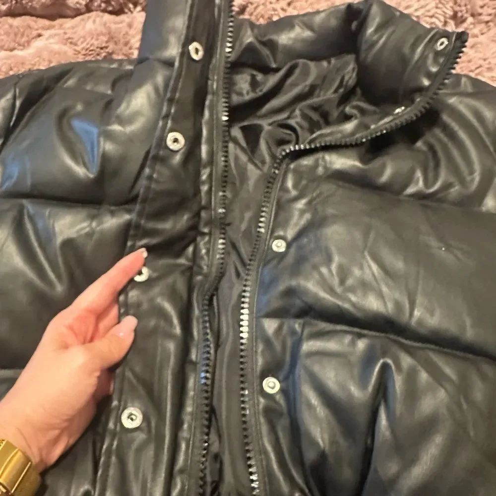 Black Puffer Jacket - Picture 3 of 7